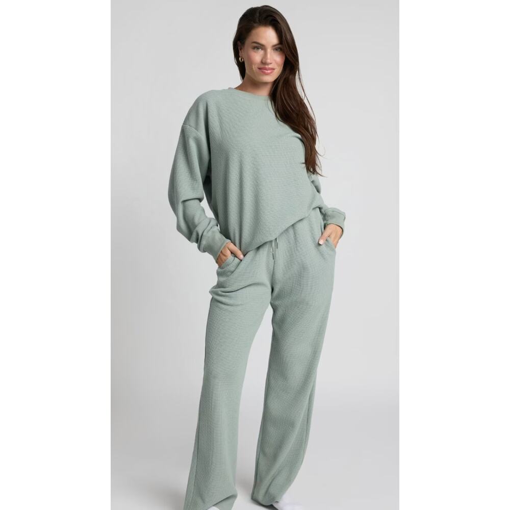 COMFRT Waffle Knit Lounge Set Sage Green Long Sleeve Top and Pants, Size XS/S